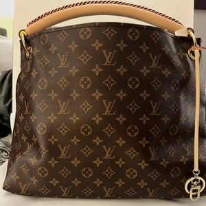 100% Authentic Louis Vuitton BRAND NEW - M44869 - ARTSY MM